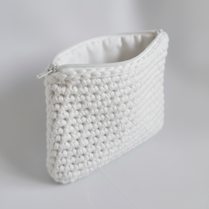 Essence 01 - White