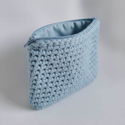 Essence 08 - Baby Blue